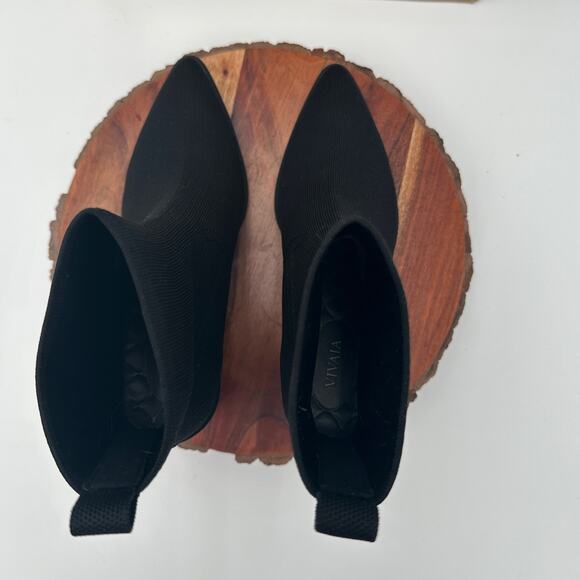 Vivaia Whitney Ankle Boot US 7.5 EU 38.5 Pointed Toe Slim Western Modern $199 - Picture 6 of 10